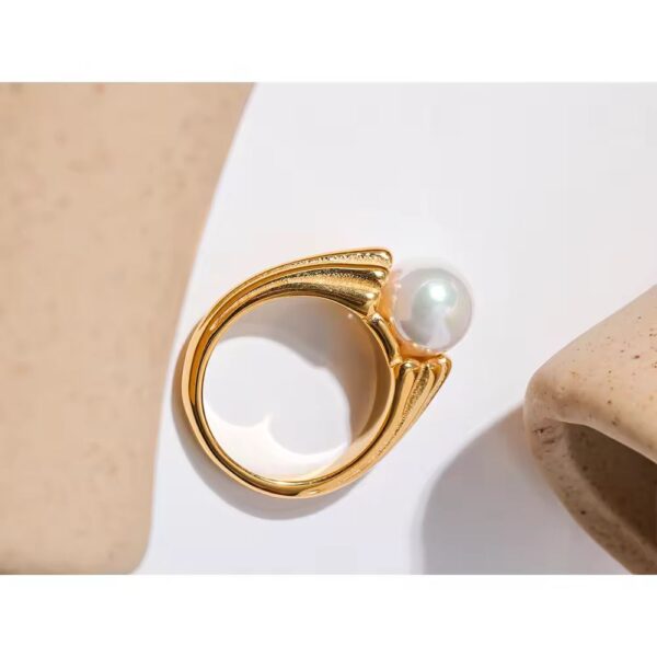 Aurelia Pearl Ring - Image 3