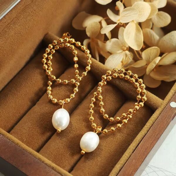 Golden Bloom Pearl Earrings - Image 3
