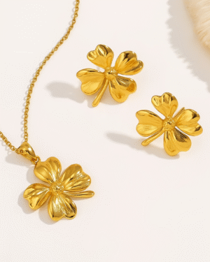 The Clover Luxe Set Necklace