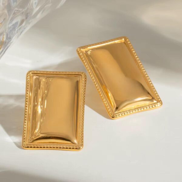 Gilded Frame Earrings - Image 3