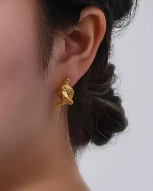 Golden Knot