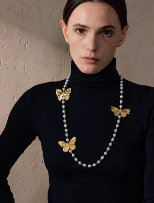 Mariposa Grace Necklace