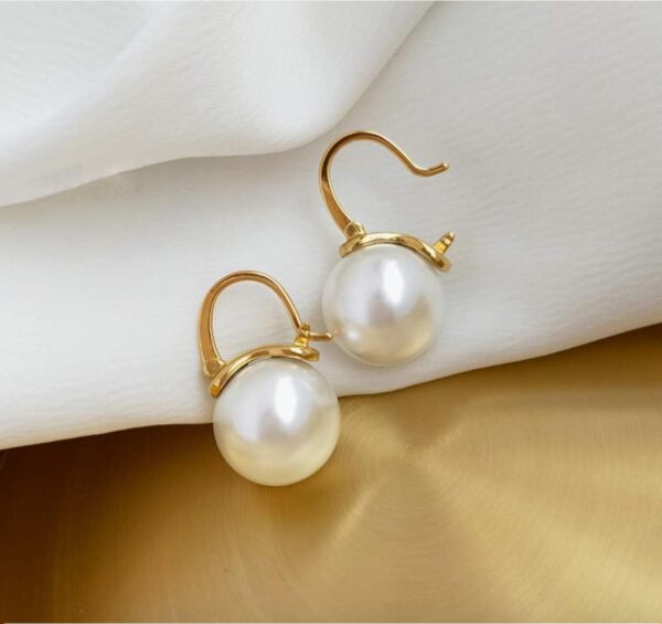 Timeless Pearl Drop Earrings - Image 2