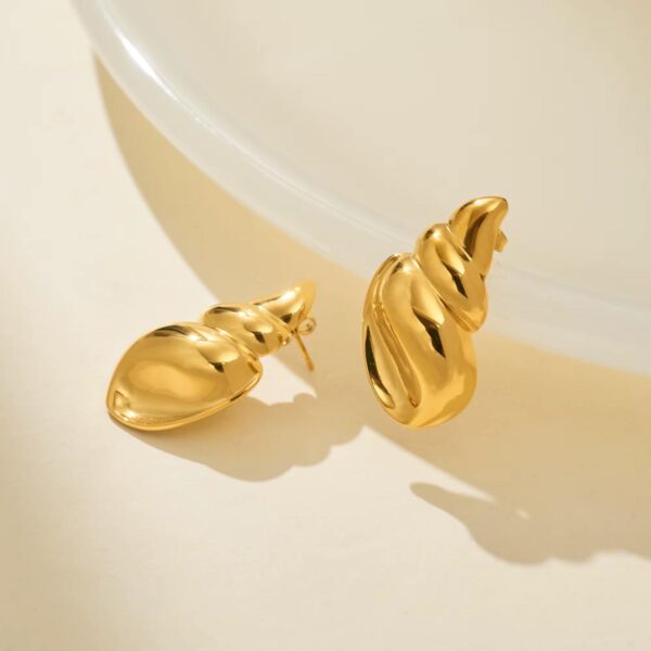 Marina Bold Wave Earrings - Image 3