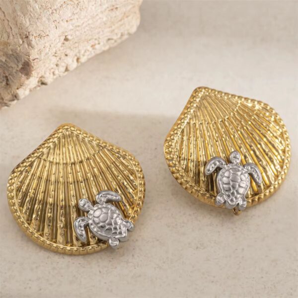 Starfish shell Earring
