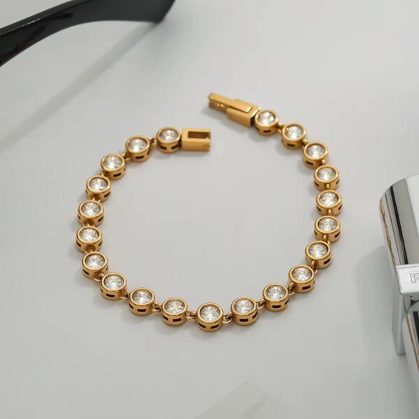 Zirconia bracelet