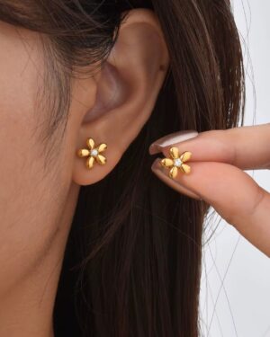 Daisy Bloom Studs